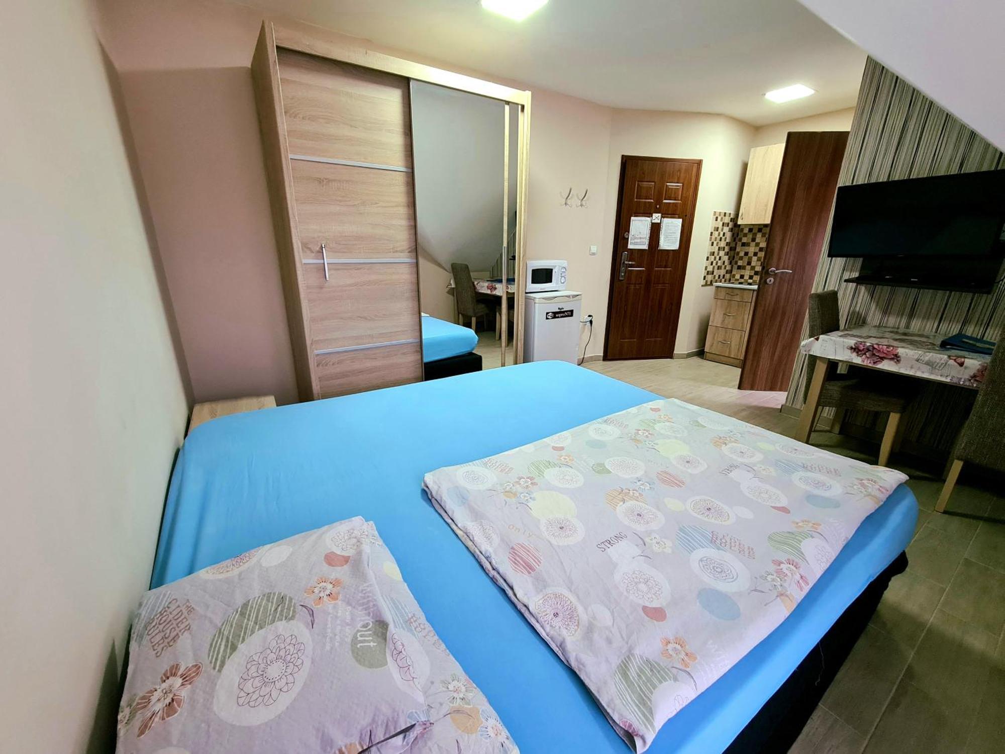 Szekely Haz Apartment โชพรอน ภายนอก รูปภาพ